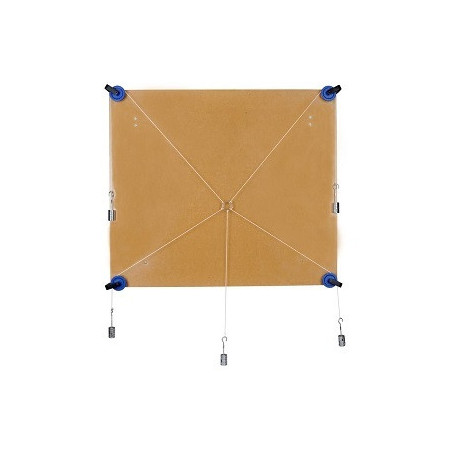 Mesa de fuerza pegada sobre la pared